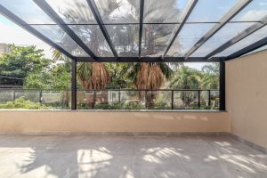 Apartamento com 100m², 2 dormitórios, 1 suíte, 2 vagas, Passo Da Areia em Porto Alegre