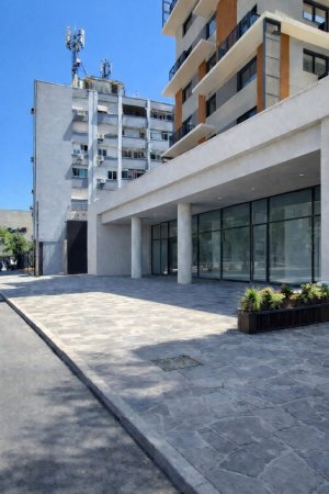 Loja com 590m², 9 vagas, Cidade Baixa em Porto Alegre