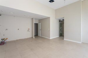 Loja com 87m², Praia De Belas em Porto Alegre