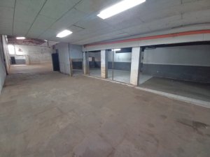 Depósito com 550m², Floresta em Porto Alegre