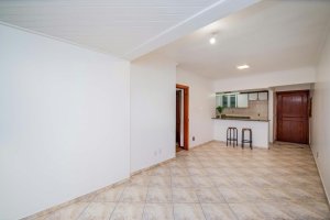 Apartamento com 76m², 3 dormitórios, 1 vaga, Boa Vista em Porto Alegre